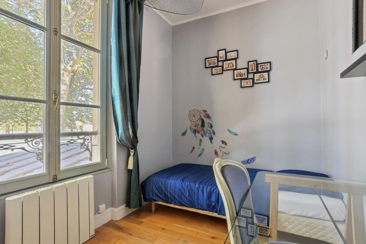Aux Loges De L'Orangerie Apartment Versailles Exterior photo