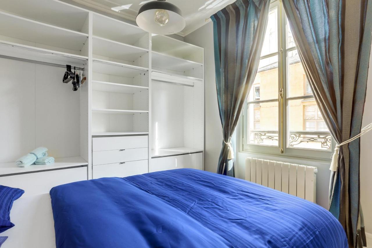 Aux Loges De L'Orangerie Apartment Versailles Exterior photo